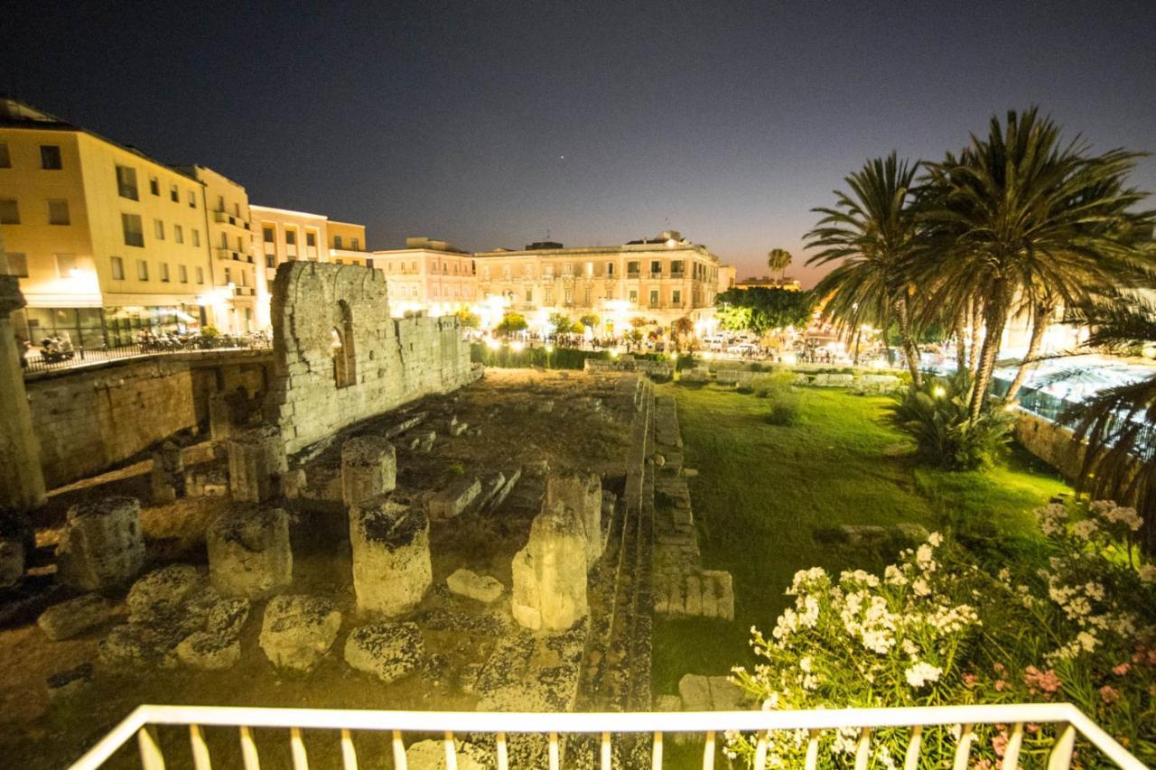 Apollonion Hh Above Apollo'S Temple Ortygia Syracuse Exterior foto