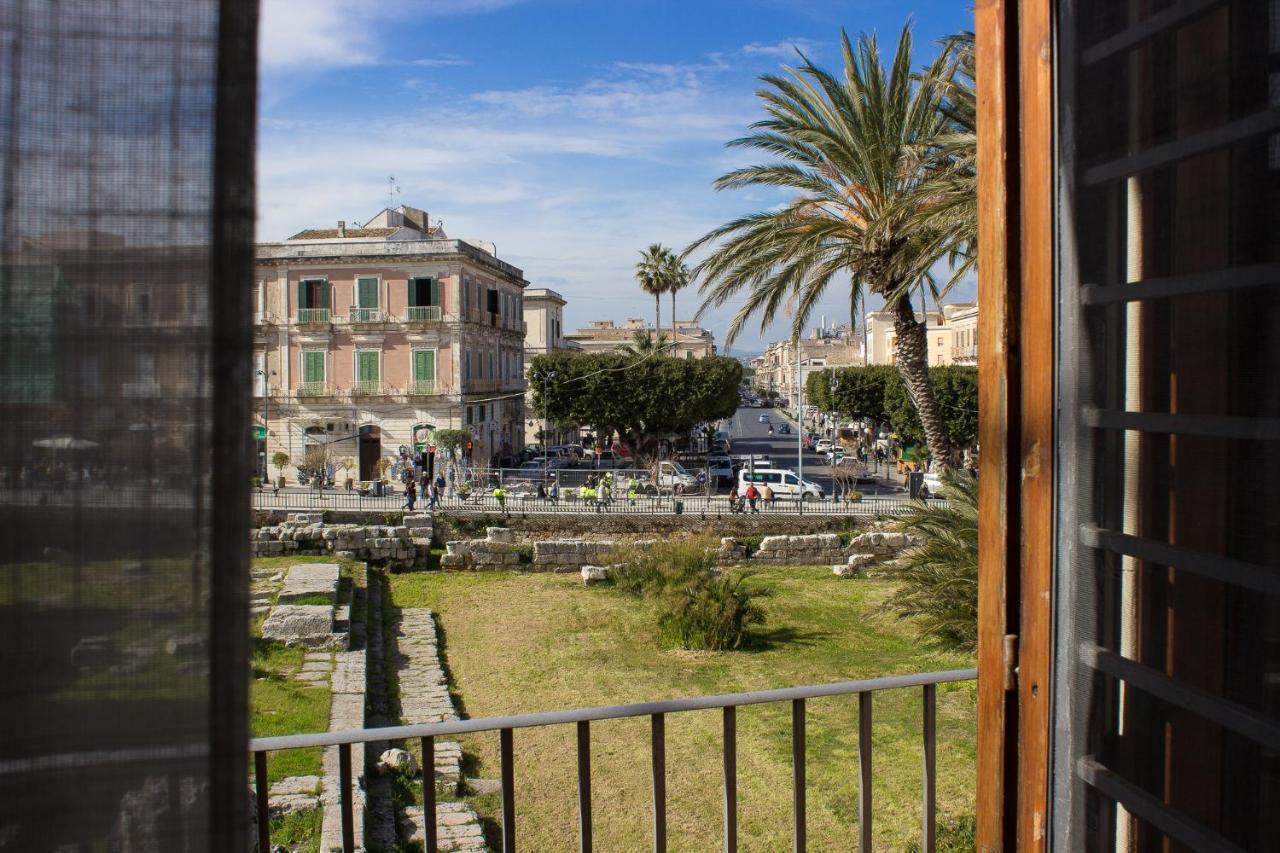 Apollonion Hh Above Apollo'S Temple Ortygia Syracuse Exterior foto