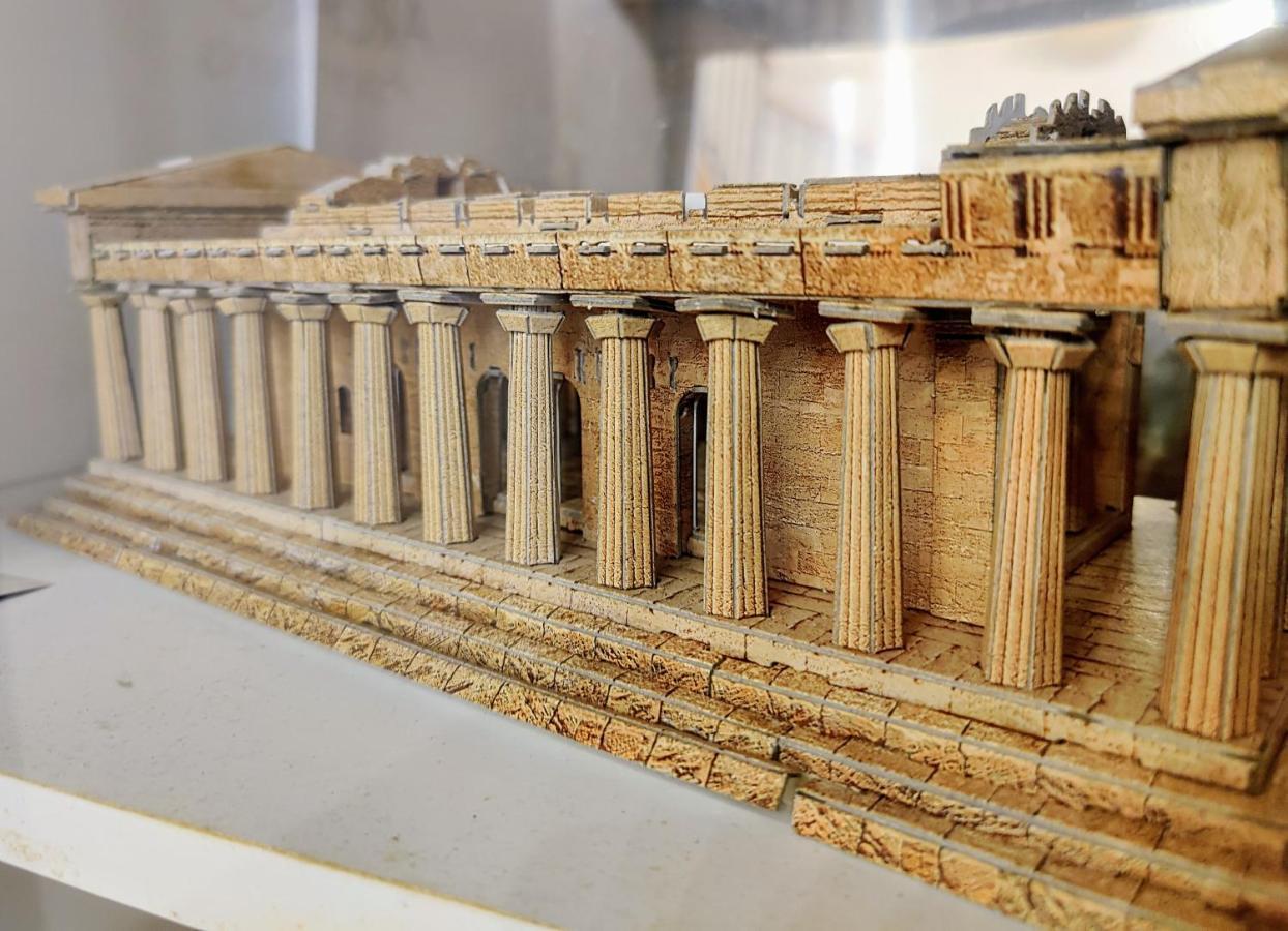 Apollonion Hh Above Apollo'S Temple Ortygia Syracuse Exterior foto